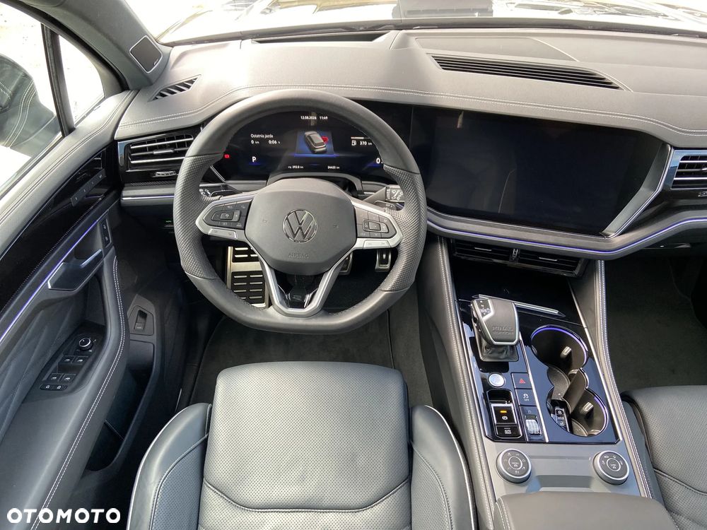 Volkswagen Touareg 3.0 V6 TDI 4Motion R-Line Final Edition - 17