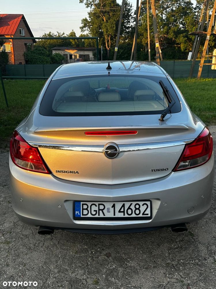 Opel Insignia - 8