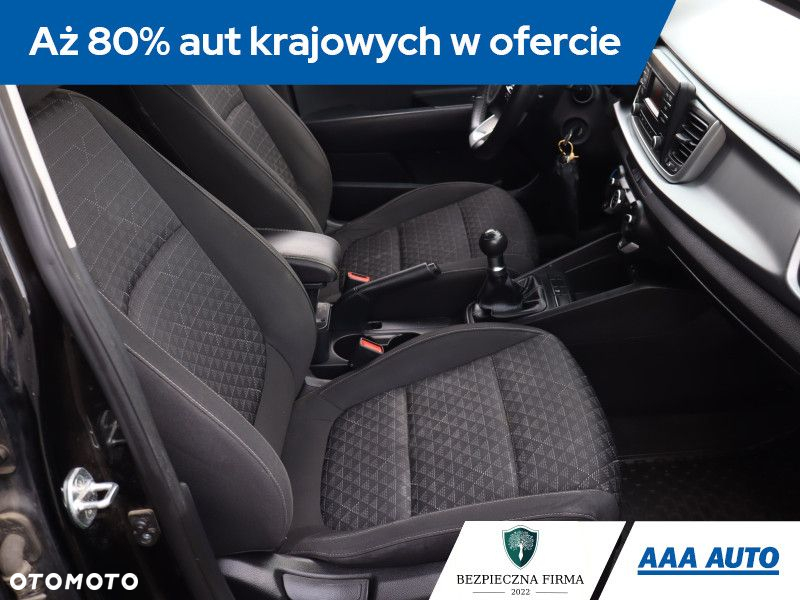 Kia Rio - 10