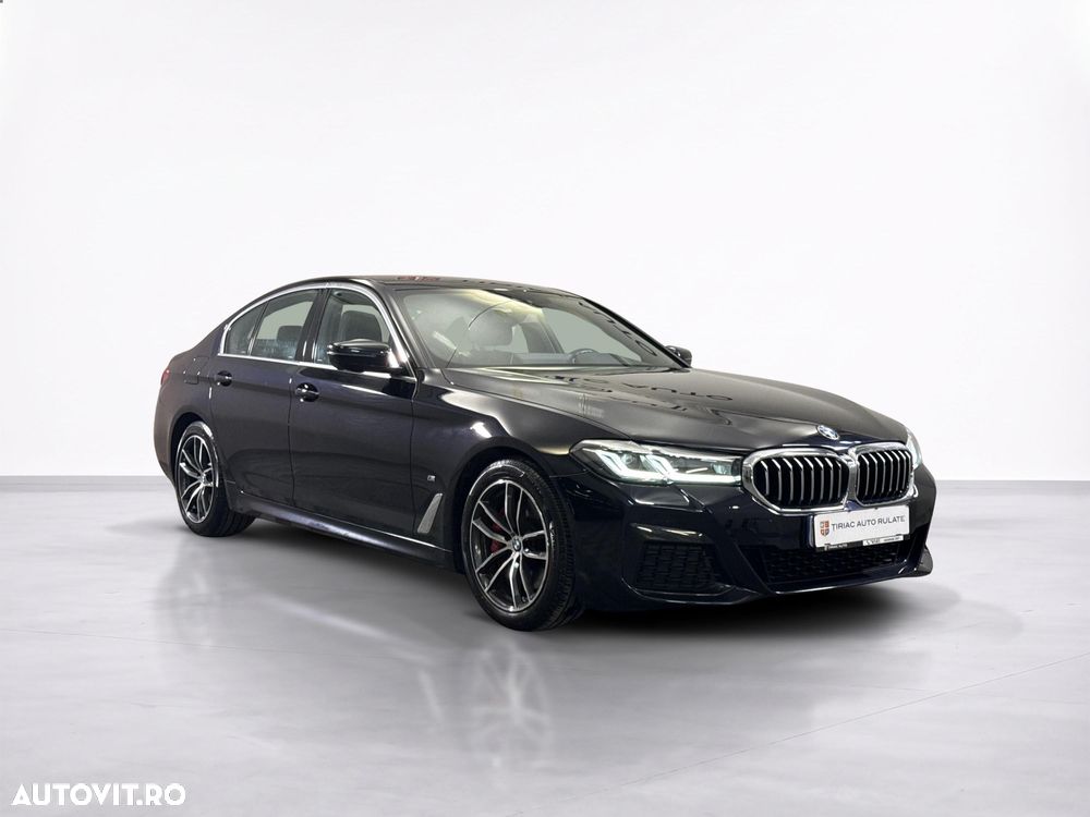 BMW Seria 5 520i AT MHEV - 8