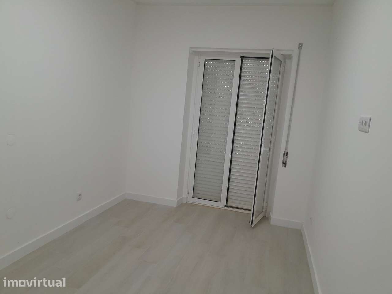 T3 Remodelado Faro Licença Serviços - Grande imagem: 5/5