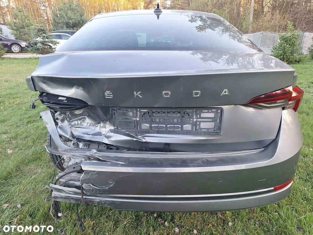 Skoda Octavia 2.0 TDI Drive Essence - 8