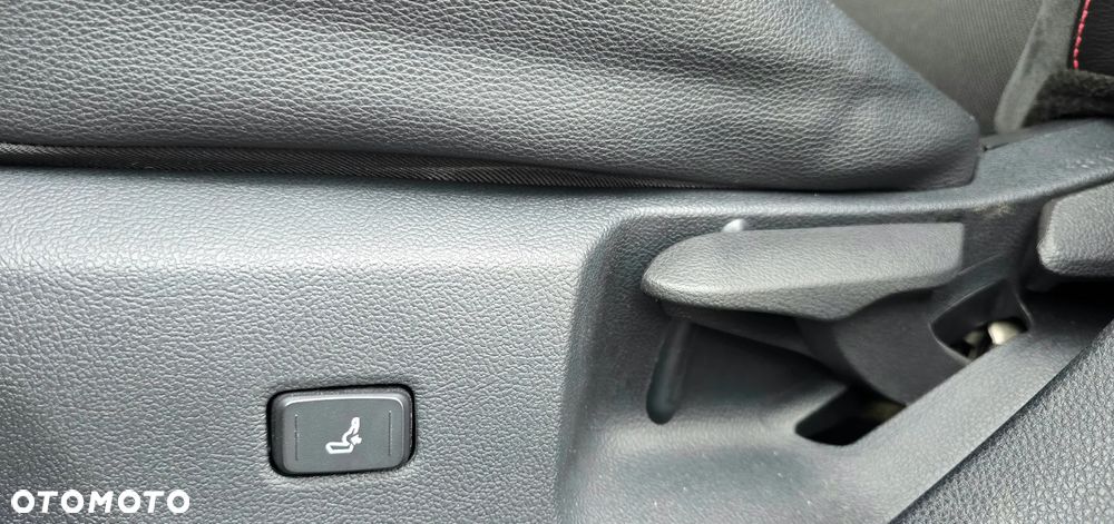 Toyota Corolla 1.2 T Selection - 29