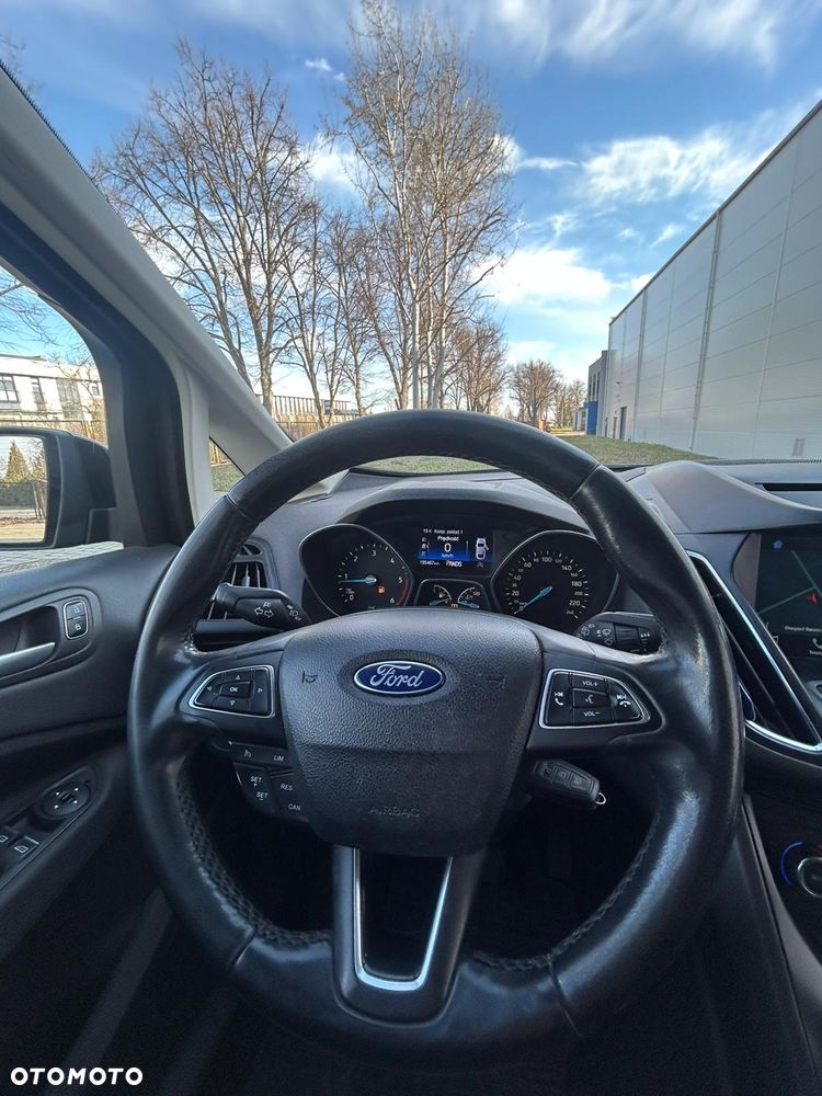 Ford Grand C-MAX - 21