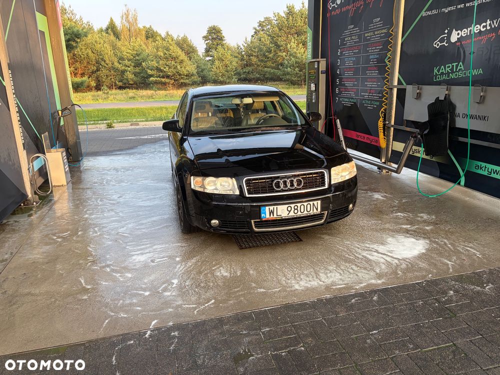 Audi A4 Limousine 1.8T - 4