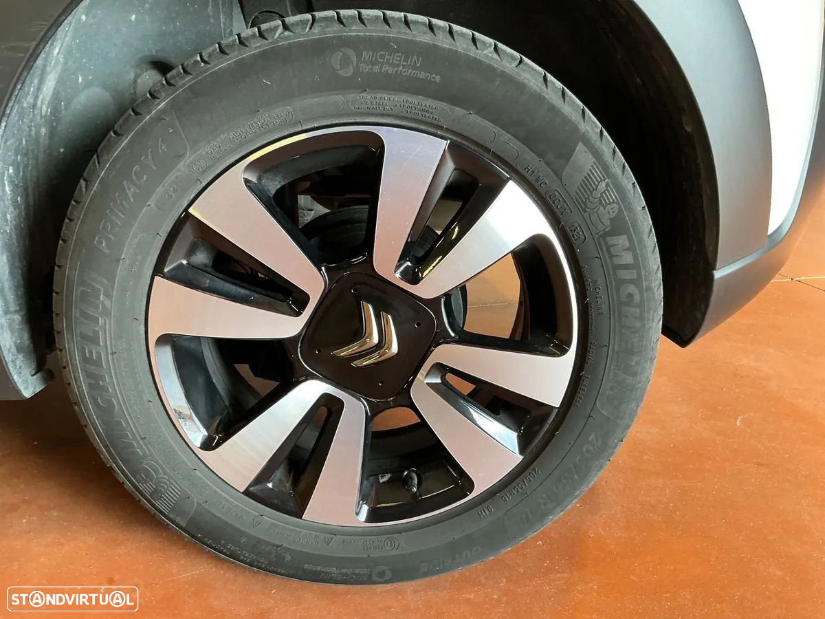 Citroën C3 1.2 PureTech Feel - 19