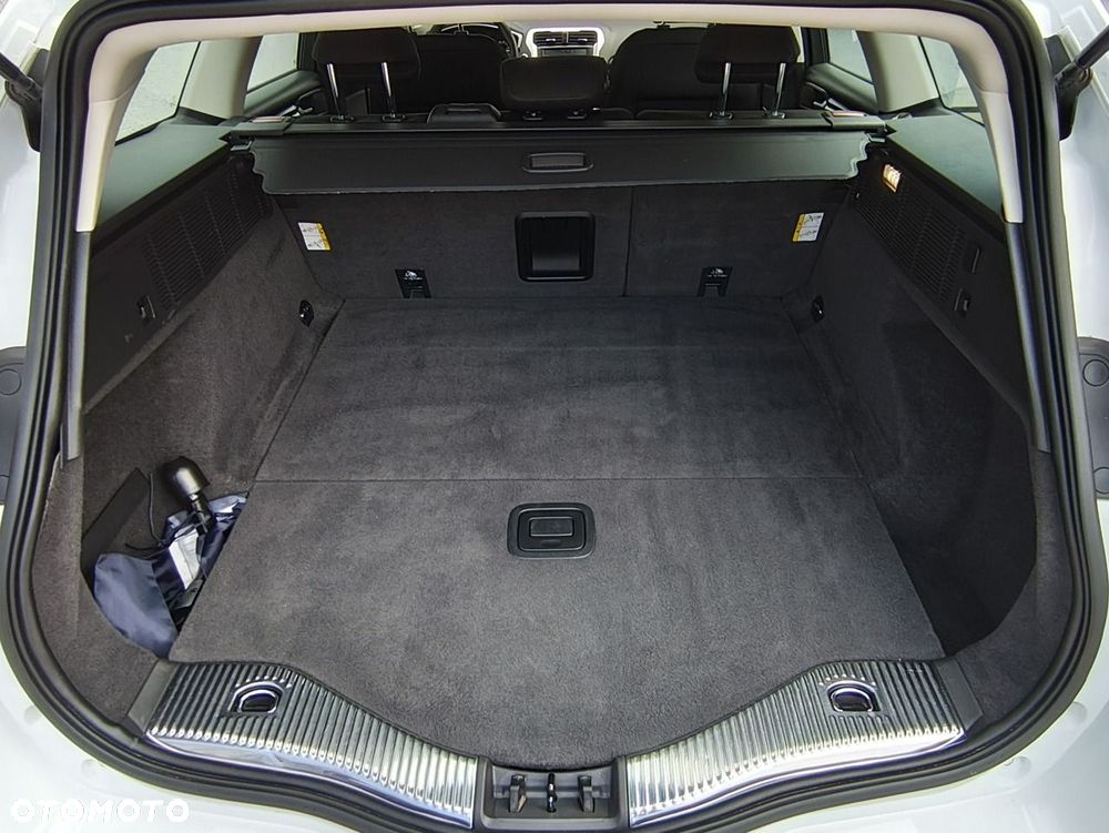 Ford Mondeo 2.0 EcoBlue Business Edition - 33
