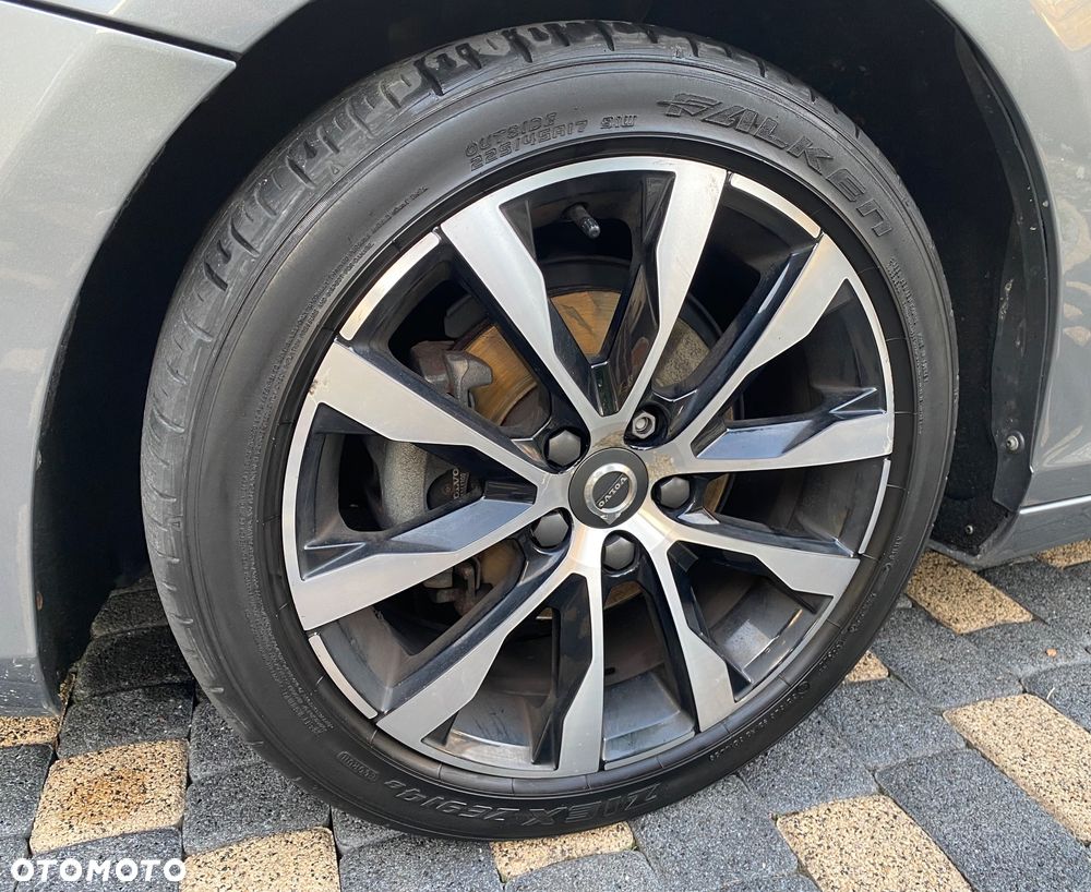 Volvo V40 D2 Momentum - 31