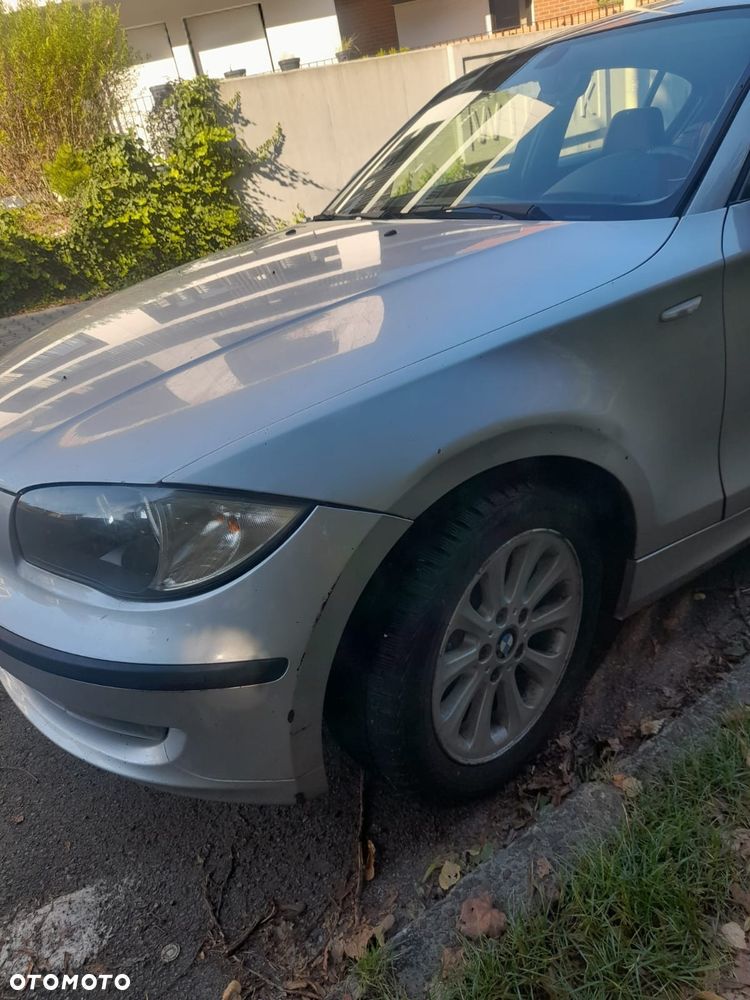 BMW Seria 1 - 15