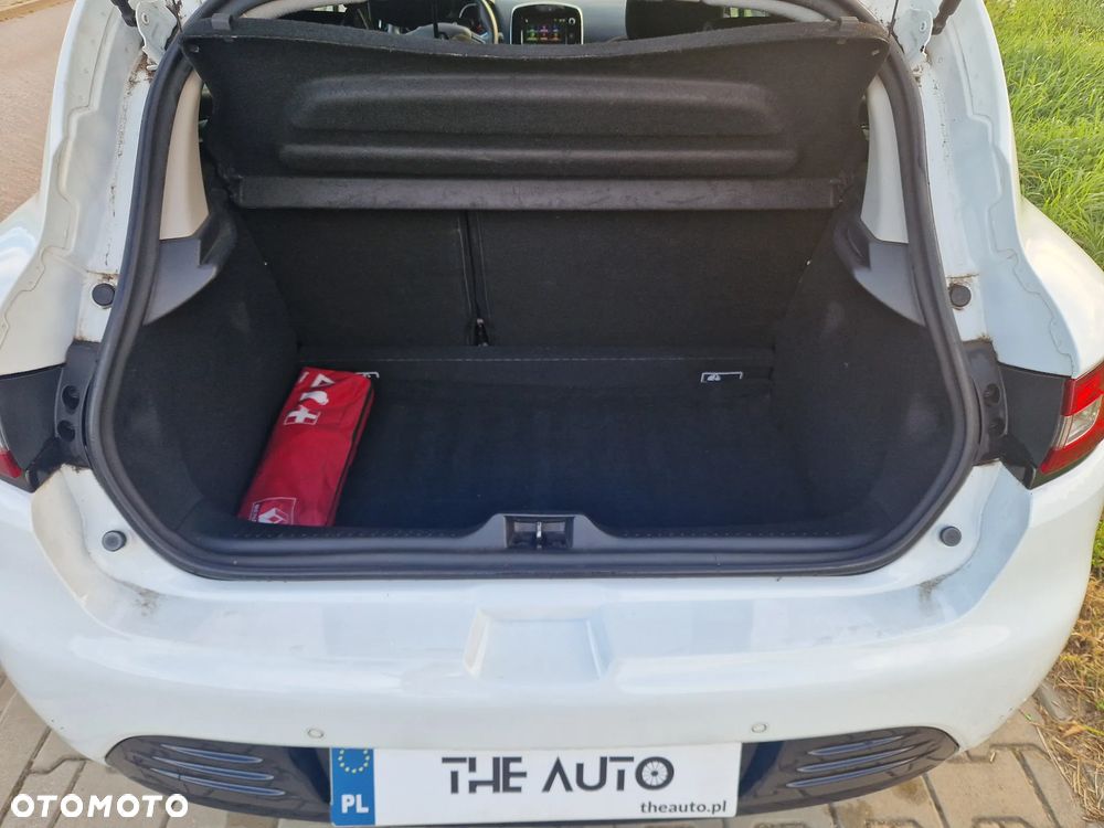 Renault Clio 0.9 TCe Limited - 13
