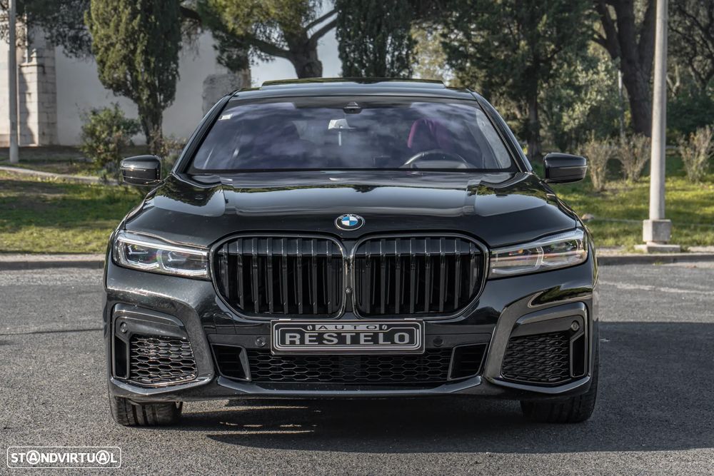 BMW 750 Li xDrive Pack M - 2