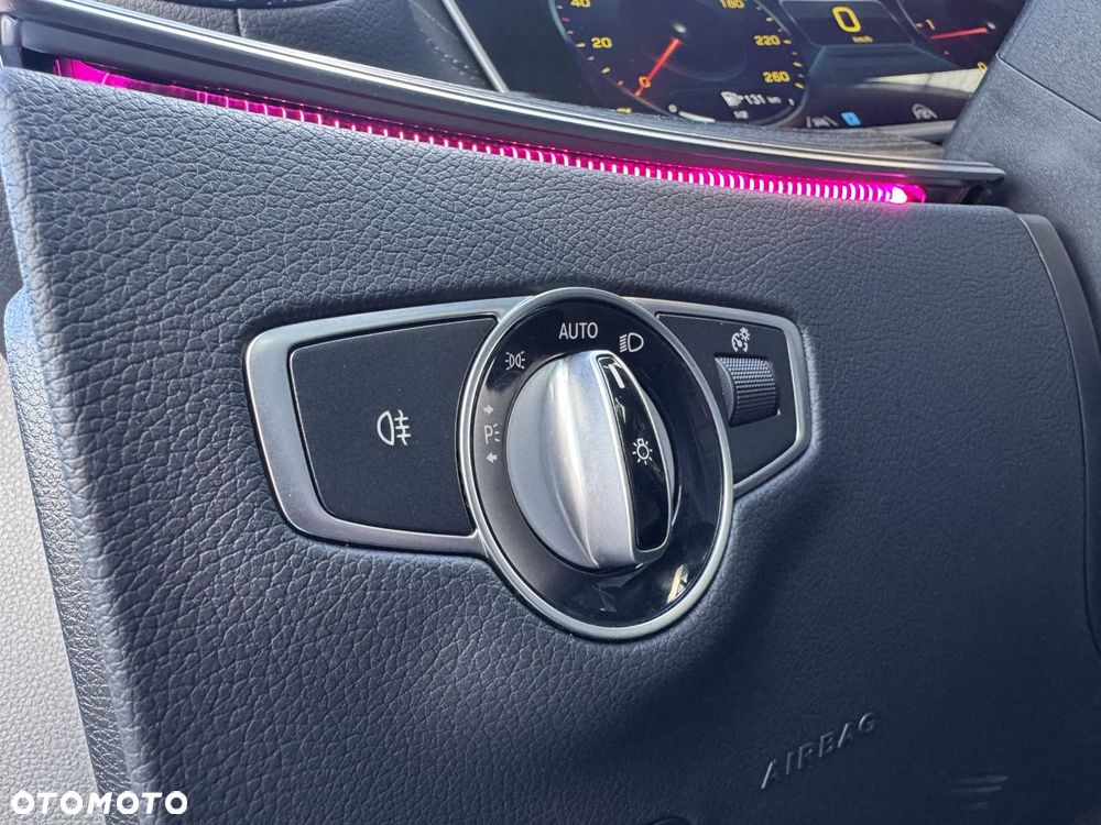 Mercedes-Benz Klasa E 220 d 4-Matic AMG - 16