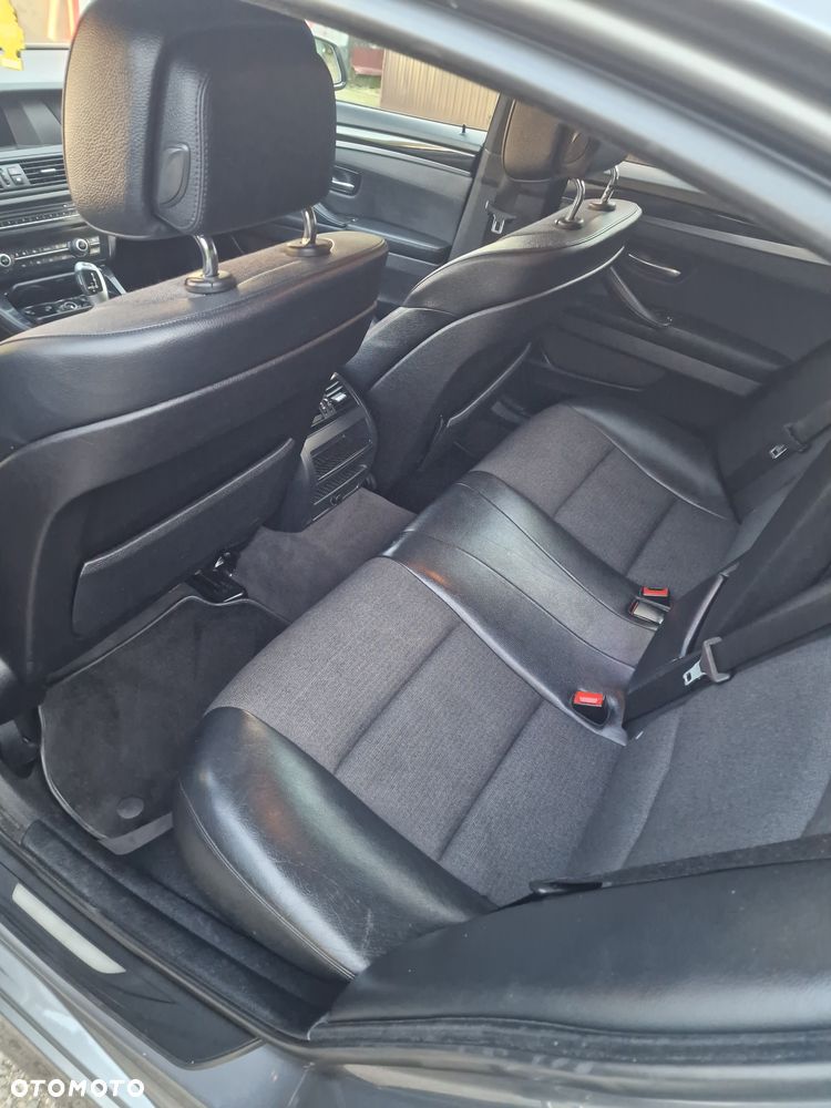BMW Seria 5 520d - 22