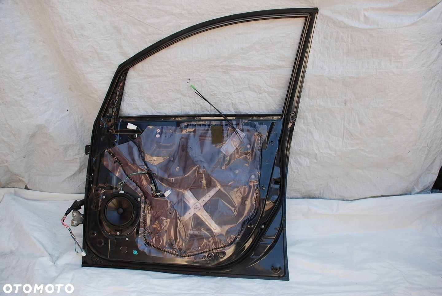 AVENSIS VERSO 01-07 DRZWI PRZEDNIE PRAWE 1E2 - 6