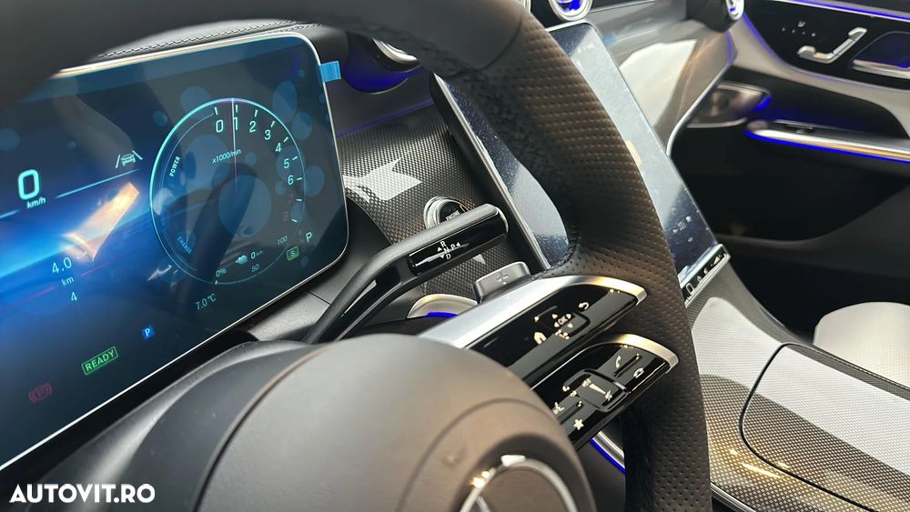 Mercedes-Benz GLC 300 e 4Matic 9G-TRONIC AMG Line Advanced - 14