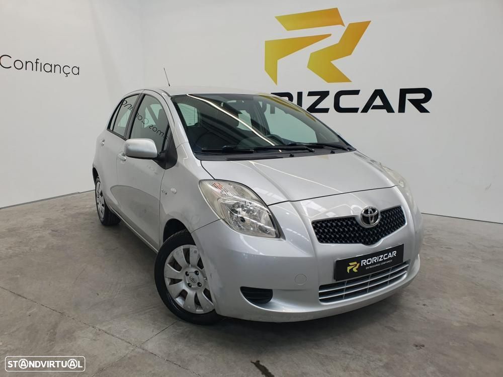 Toyota Yaris 1.4 D-4D Comfort - 2
