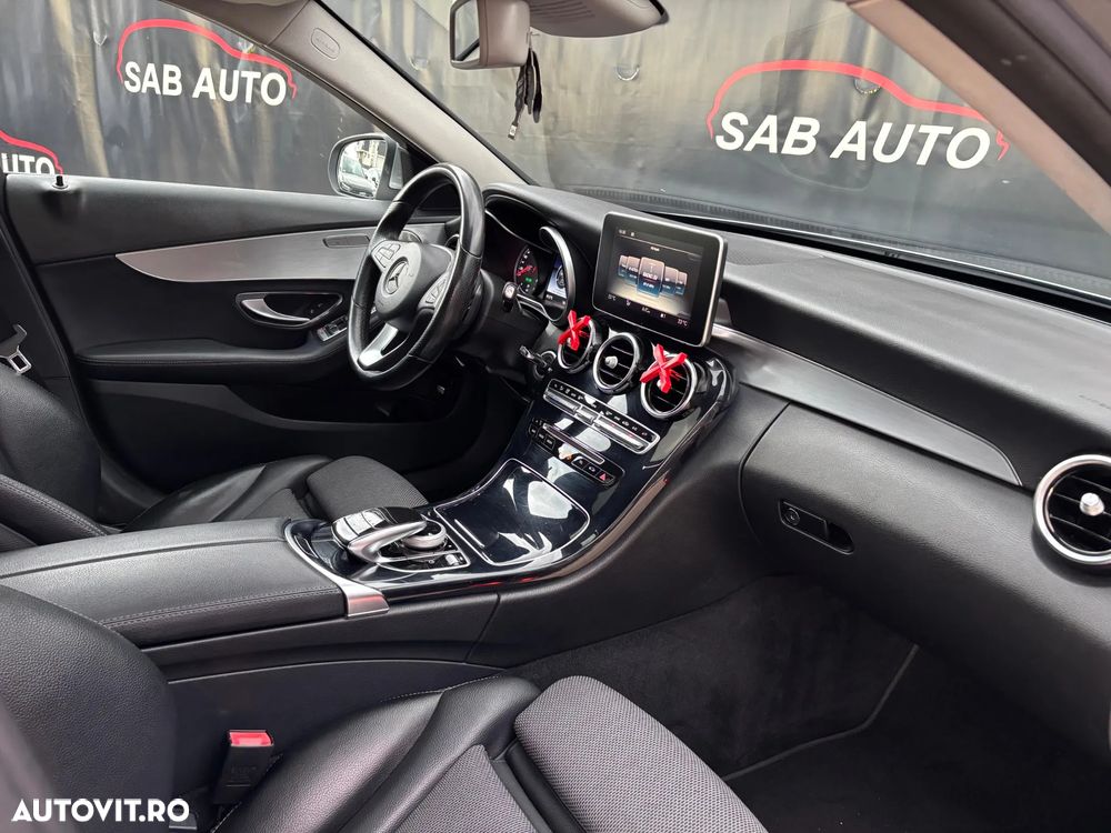 Mercedes-Benz C 220 (BlueTEC) d 7G-TRONIC Avantgarde - 16
