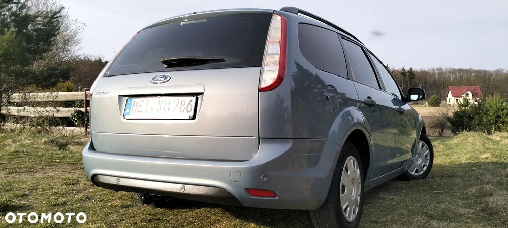 Ford Focus 1.6 16V Trend - 22