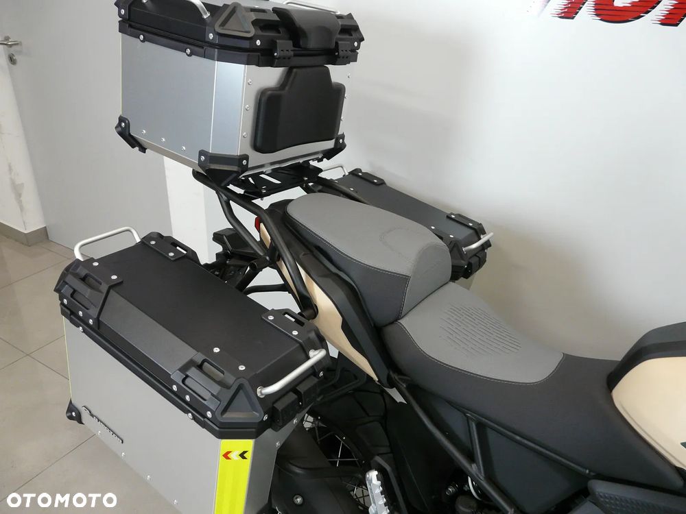 QJMOTOR SRT 600SX - 11