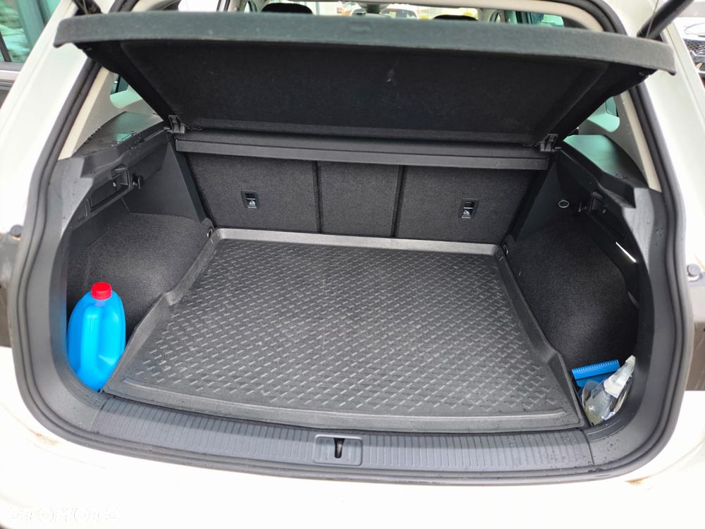 Volkswagen Tiguan 2.0 TDI SCR Elegance DSG - 6