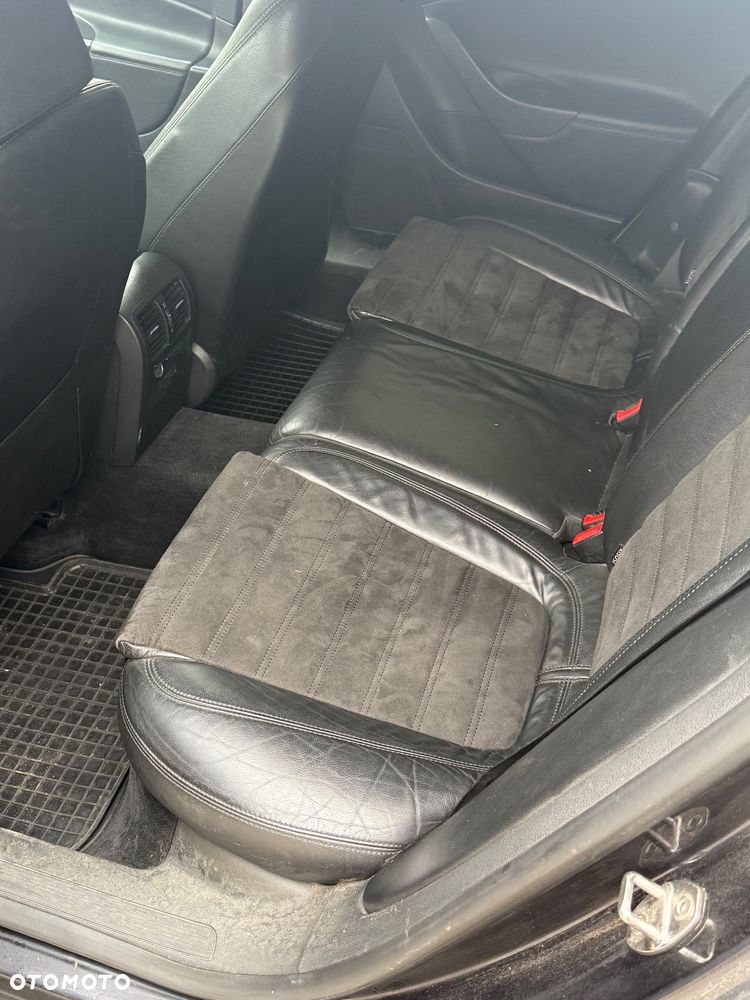 Volkswagen Passat 2.0 TDI DPF Highline DSG - 10