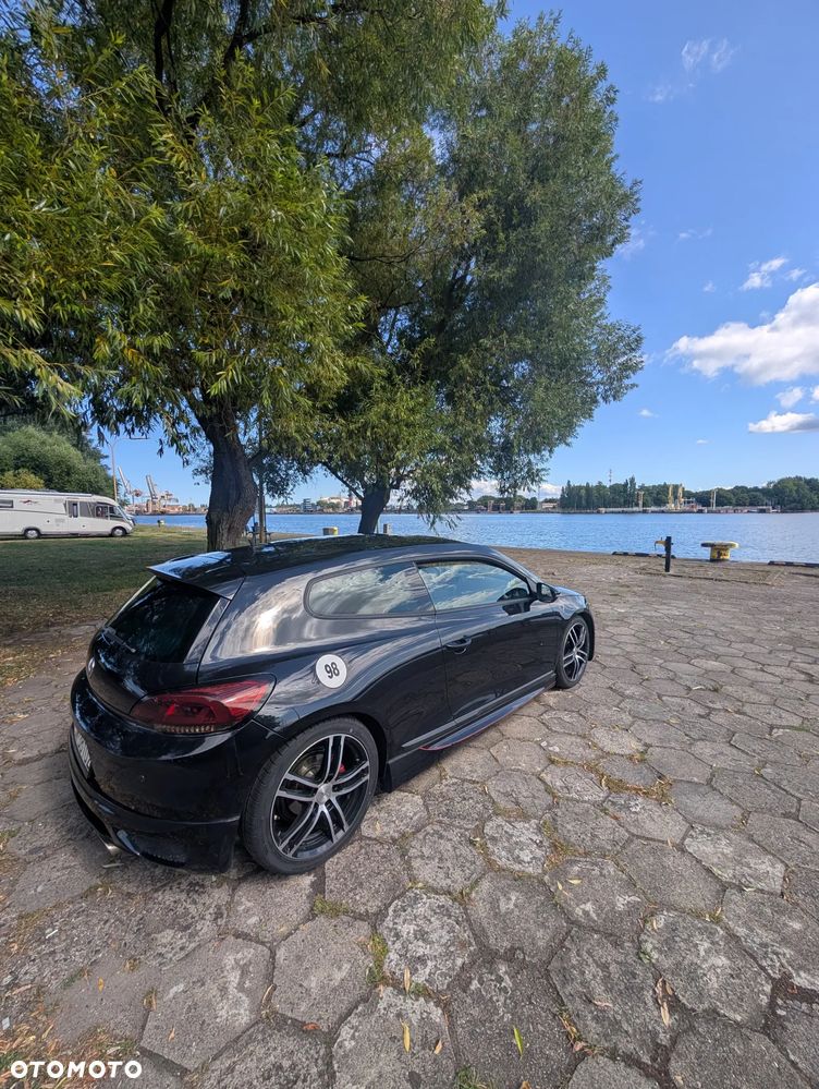 Volkswagen Scirocco 1.4 TSI Perfectline R-Style - 3