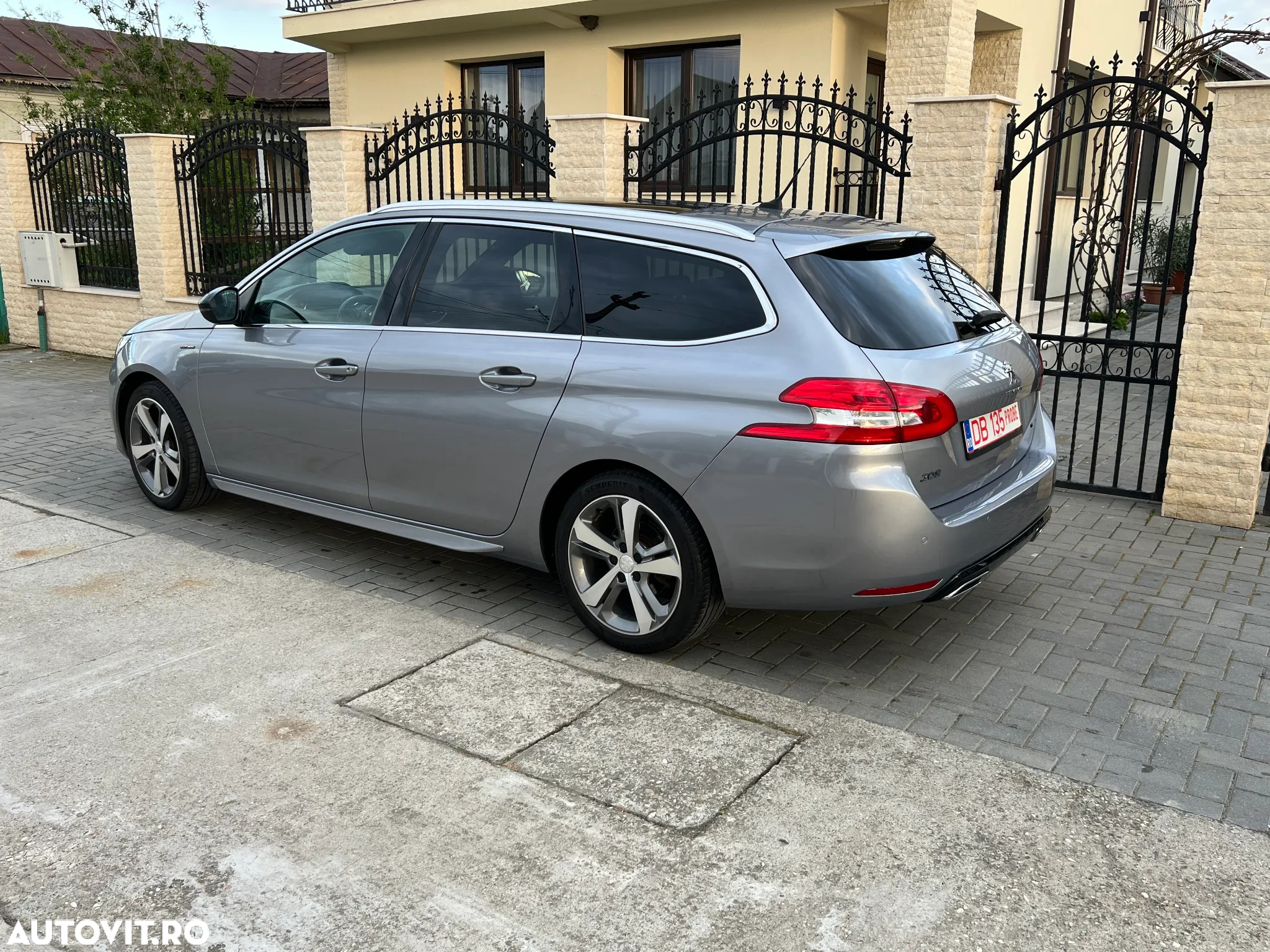 Peugeot 308 BlueHDi FAP 130 Stop & Start GT Pack - 4