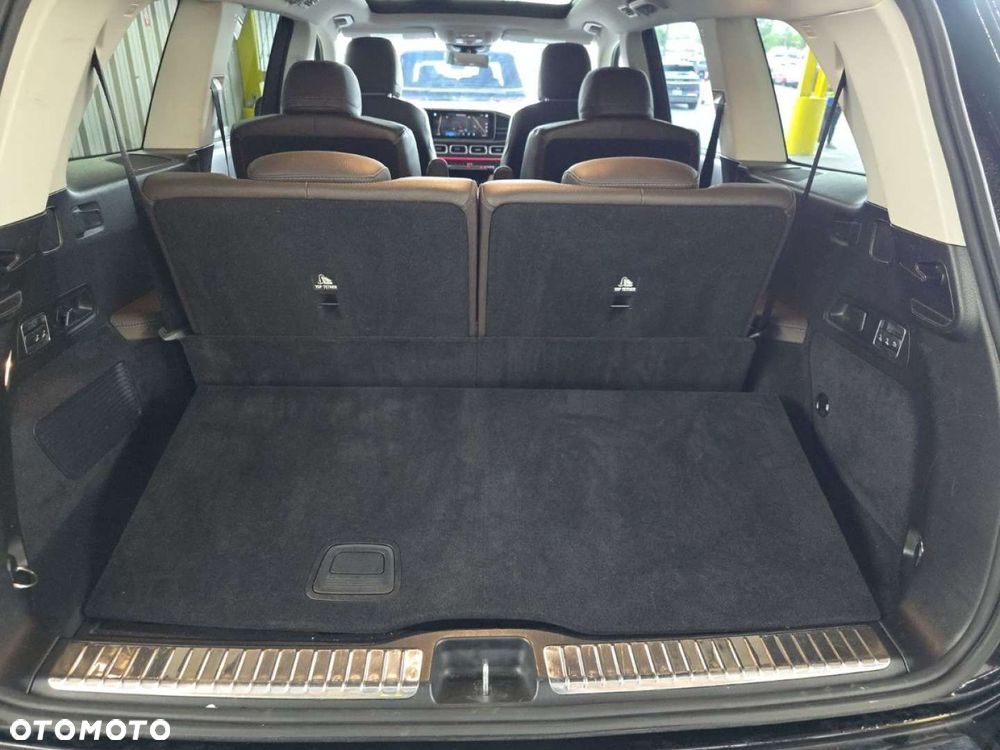 Mercedes-Benz GLS - 4