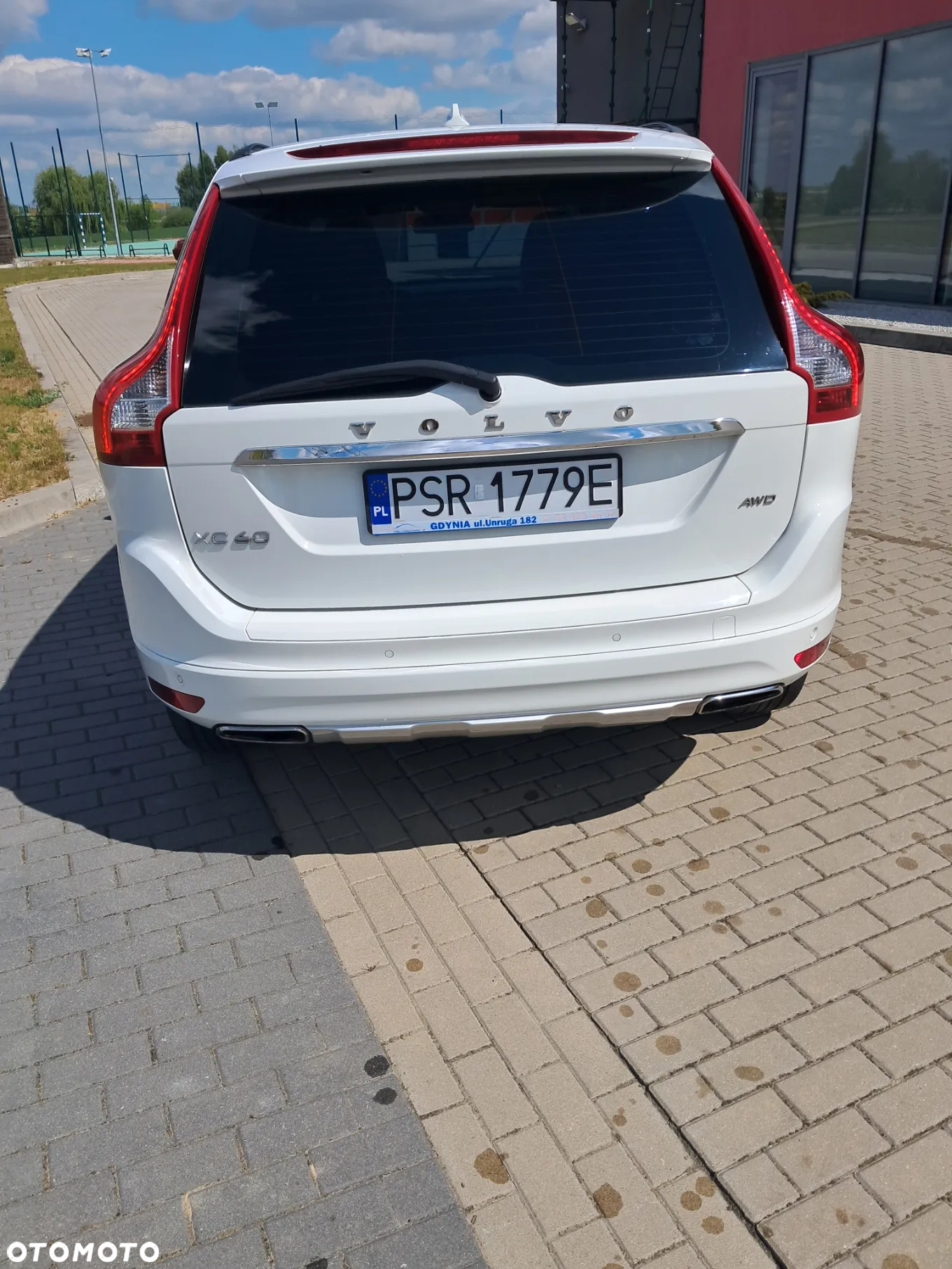 Volvo XC 60 D4 AWD Momentum - 3