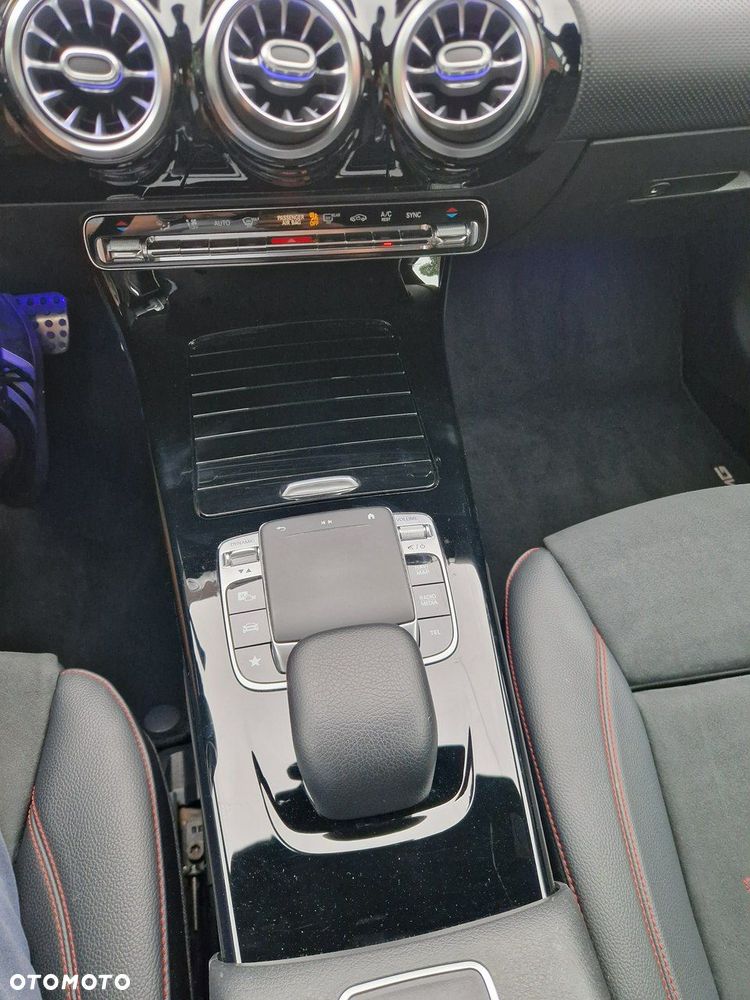 Mercedes-Benz Klasa A - 30