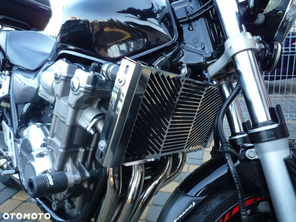 Honda CB - 19