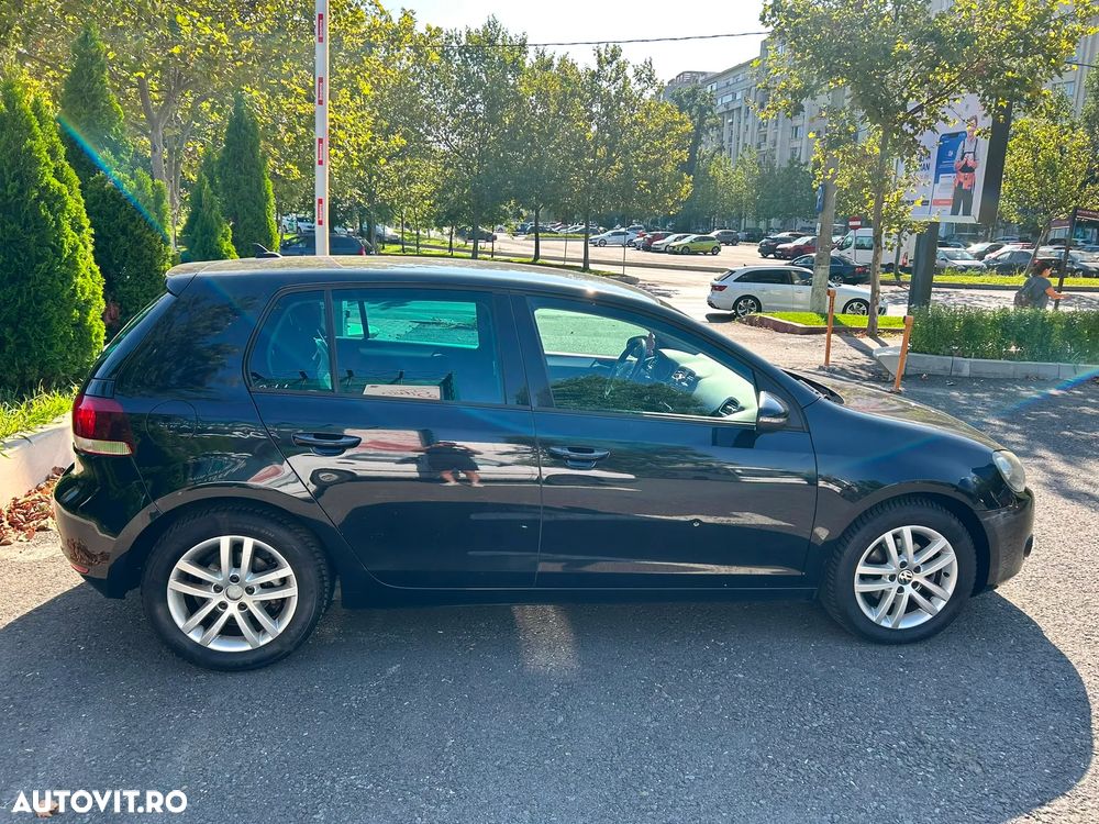Volkswagen Golf 1.6 TDI DPF BlueMotion Technology Style - 8