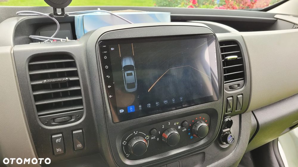 Renault Trafic - 10