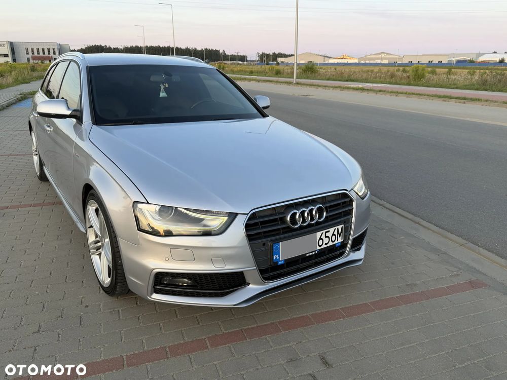Audi A4 Avant 2.0 TDI Sport S tronic - 31