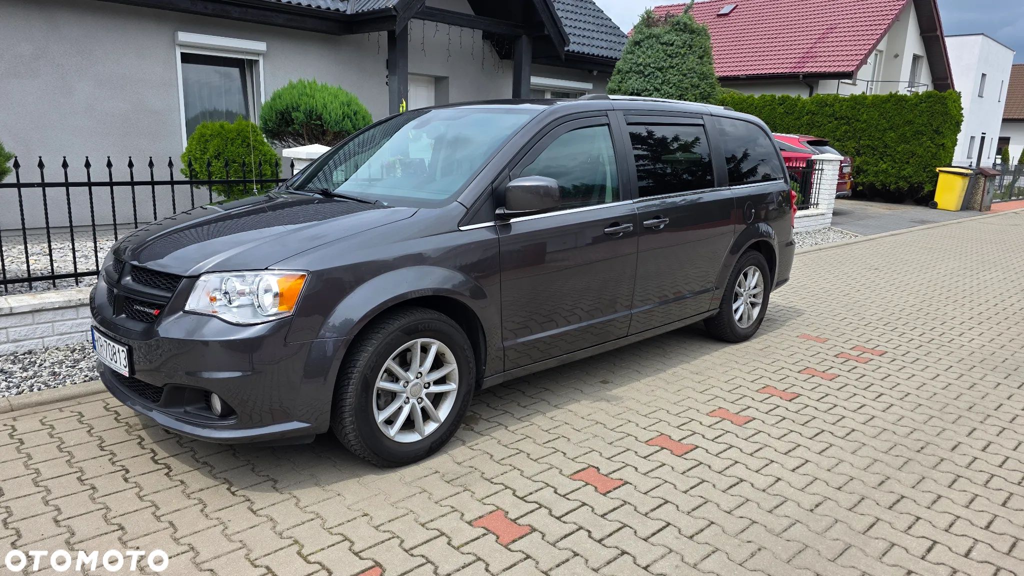 Dodge Grand Caravan - 1