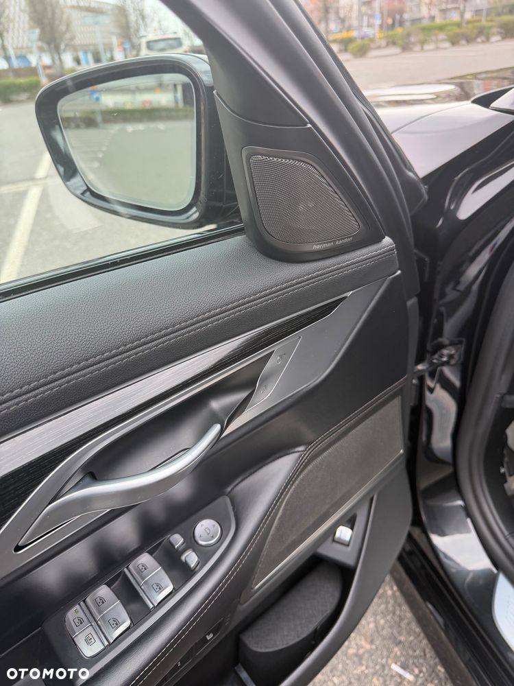 BMW Seria 7 740Li sport - 15