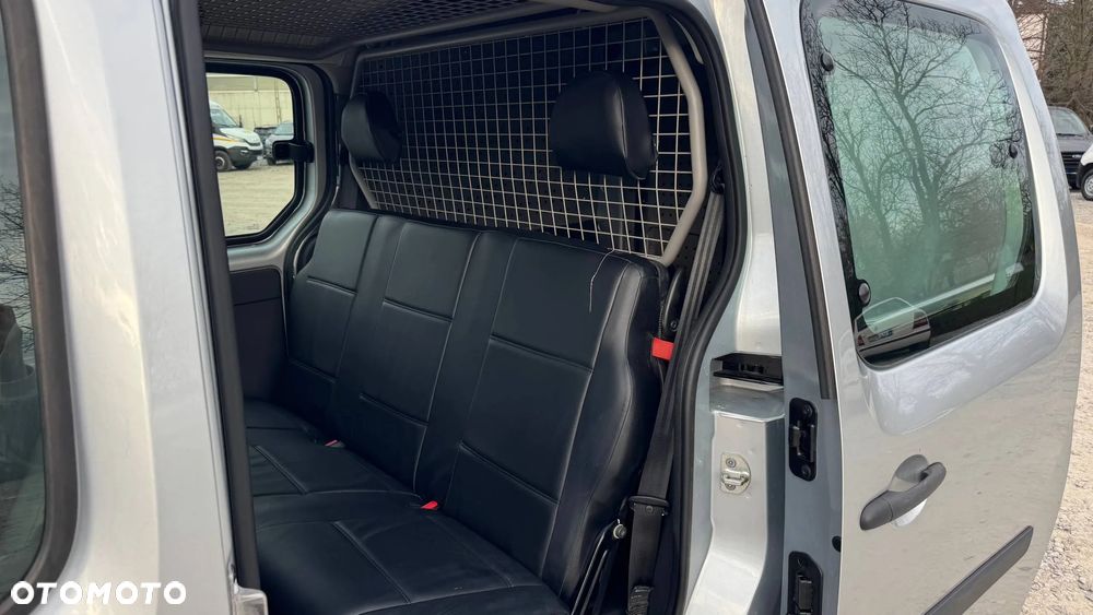 Renault Kangoo BLUE dCi 95 INTENS - 10