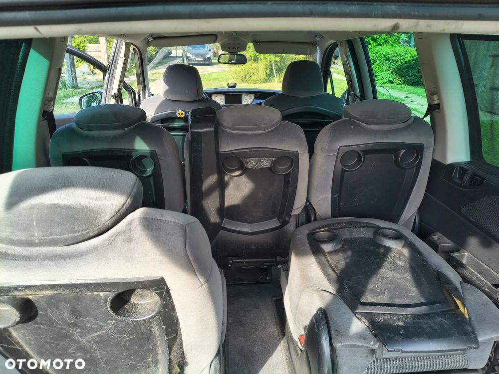 Citroën C8 2.0 HDi Exclusive - 12