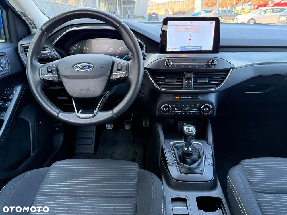 Ford Focus SW 1.0 EcoBoost S&S TITANIUM X - 14