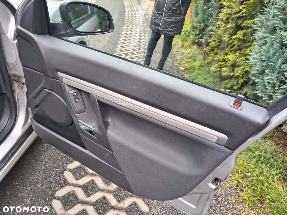 Opel Vectra 2.2 GTS - 19