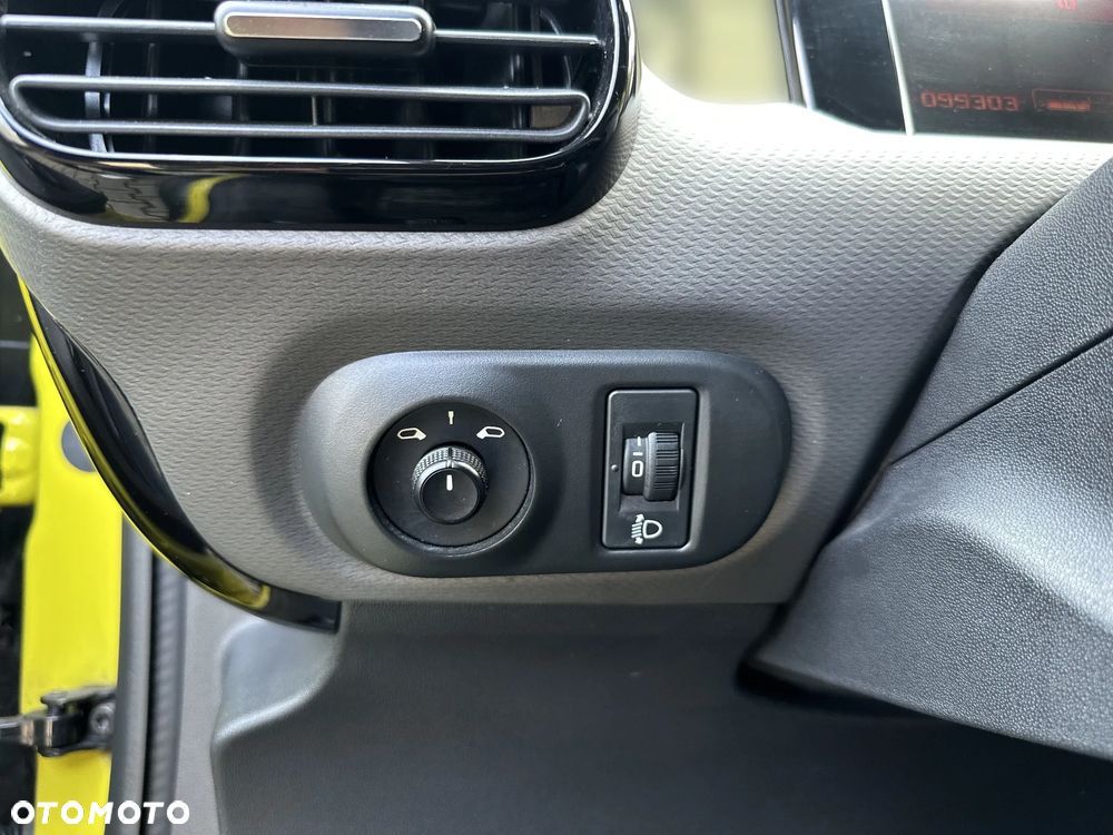 Citroën C4 Cactus 1.2 PureTech Shine S&S - 21