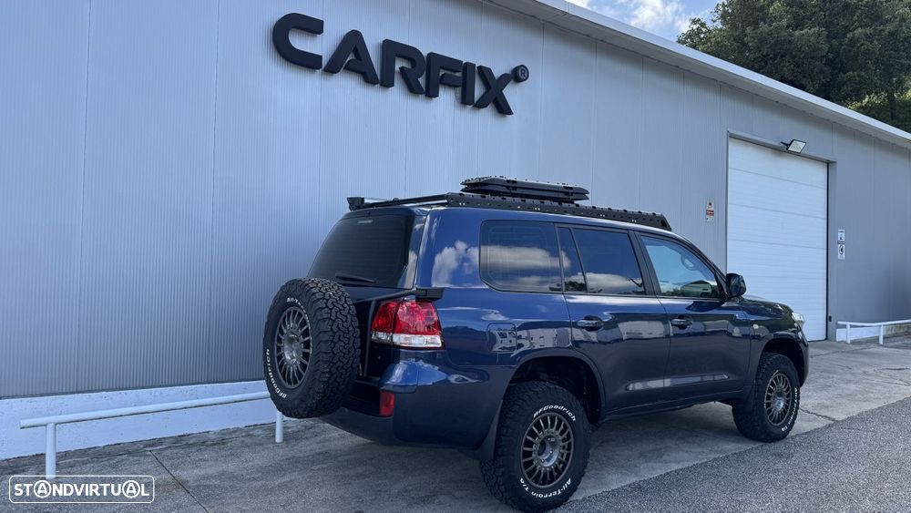 Toyota Land Cruiser VDJ 200 V8 4.5 D-4D - 10