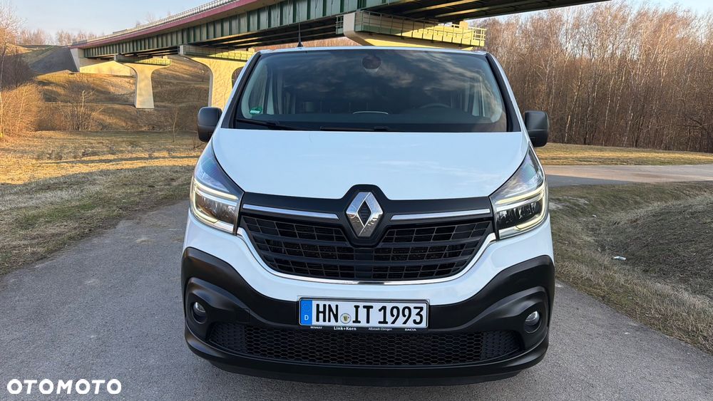 Renault Trafic - 13