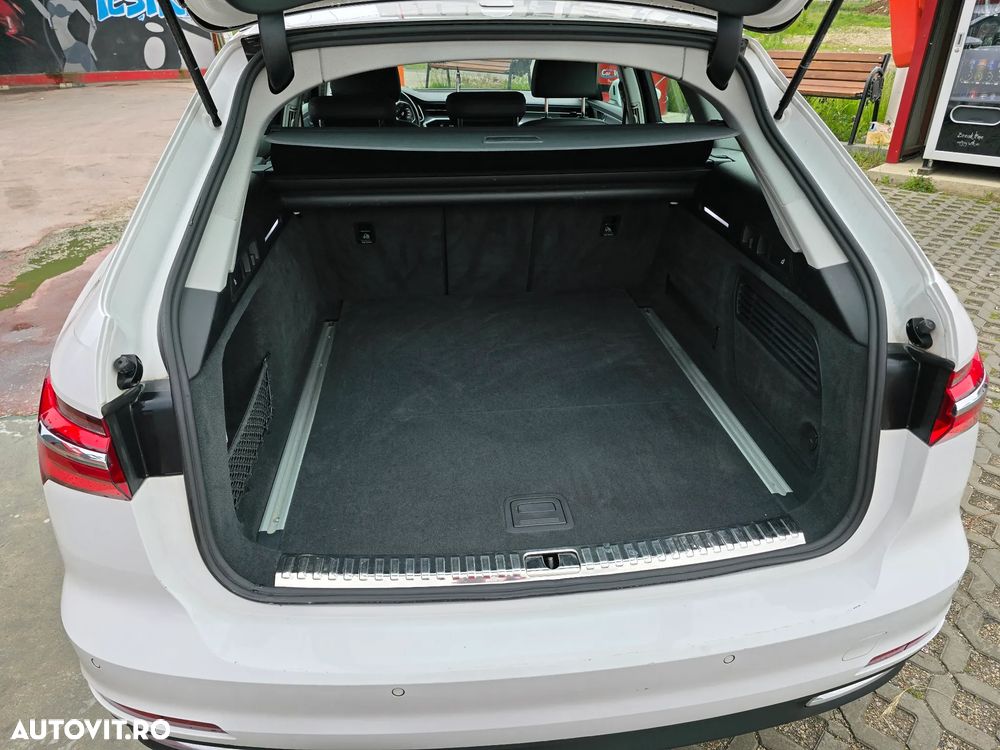 Audi A6 Avant 40 TDI S tronic design - 12