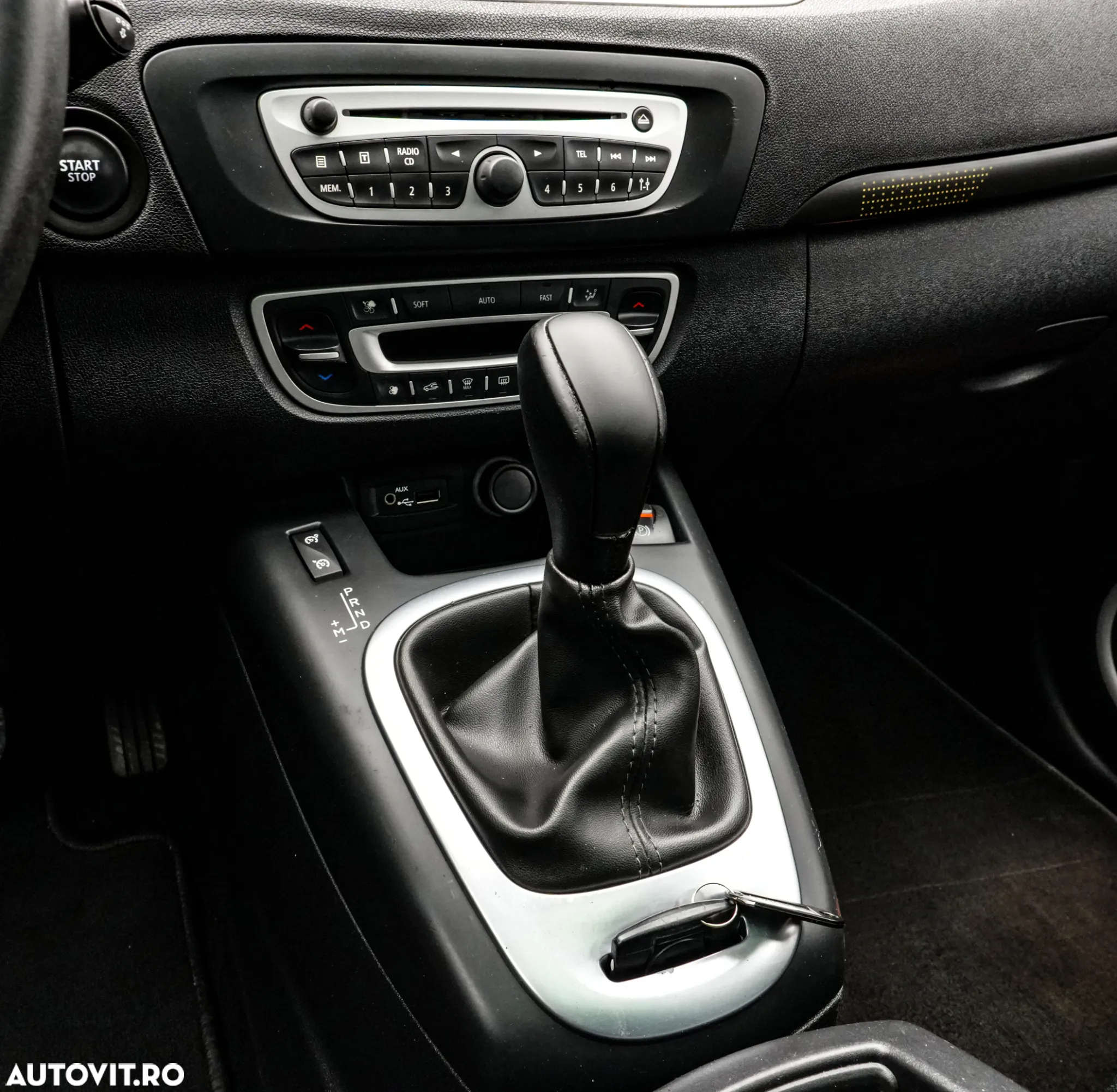 Renault Scenic - 20