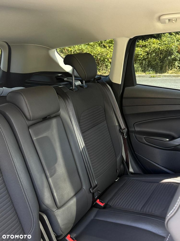 Ford Kuga 1.5 TDCi 2x4 Cool & Connect - 25