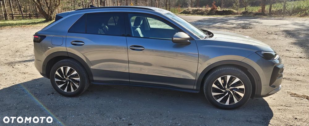 Volkswagen T-Roc 1.5 eTSI Life DSG - 6