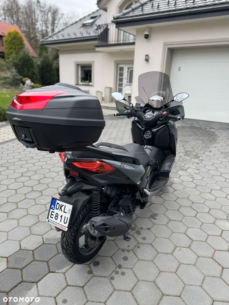 Yamaha X-max - 4