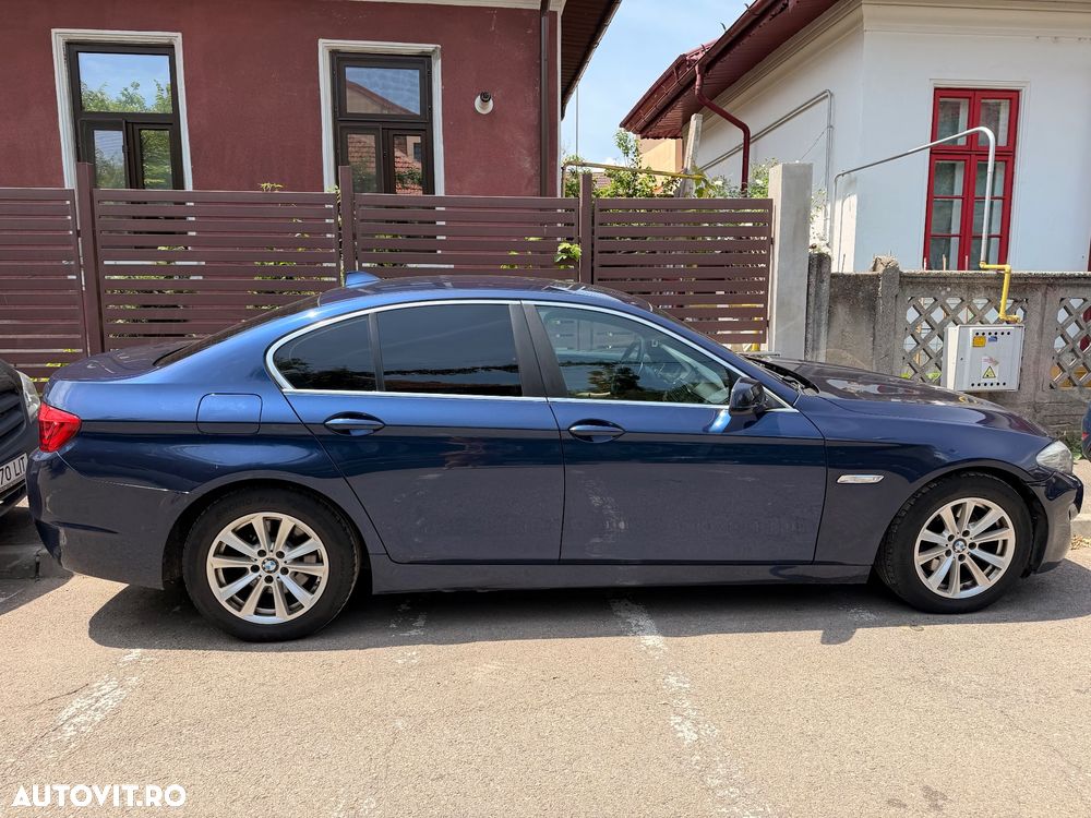 BMW Seria 5 520d Aut. - 3