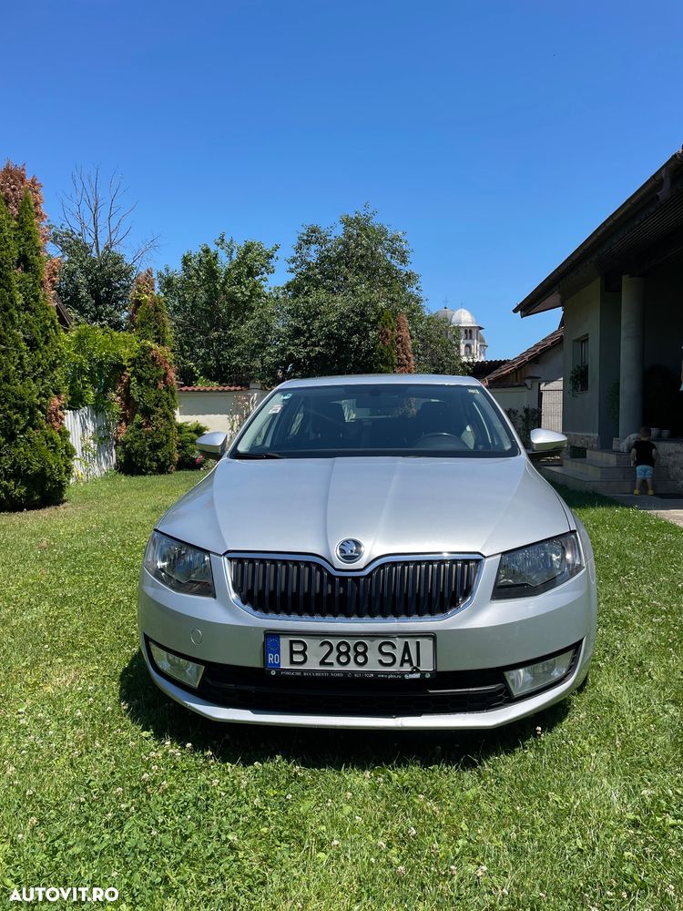 Skoda Octavia 1.6 TDI Ambition - 2